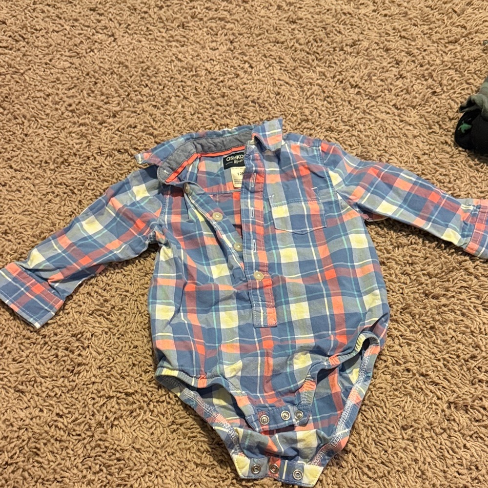 OshKosh B'gosh Multicolor Plaid Baby Bodysuit